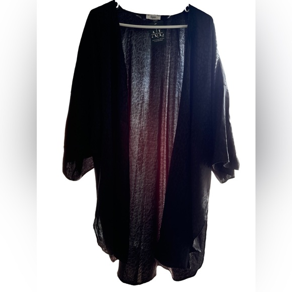 Black leopard print Kimono - NWT - Picture 1 of 4